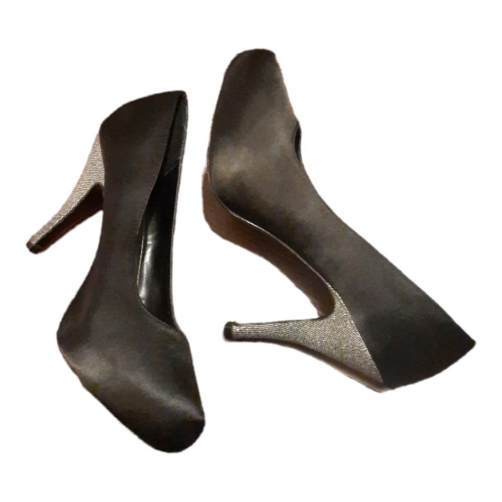 Unlisted heels black with sparkle heel